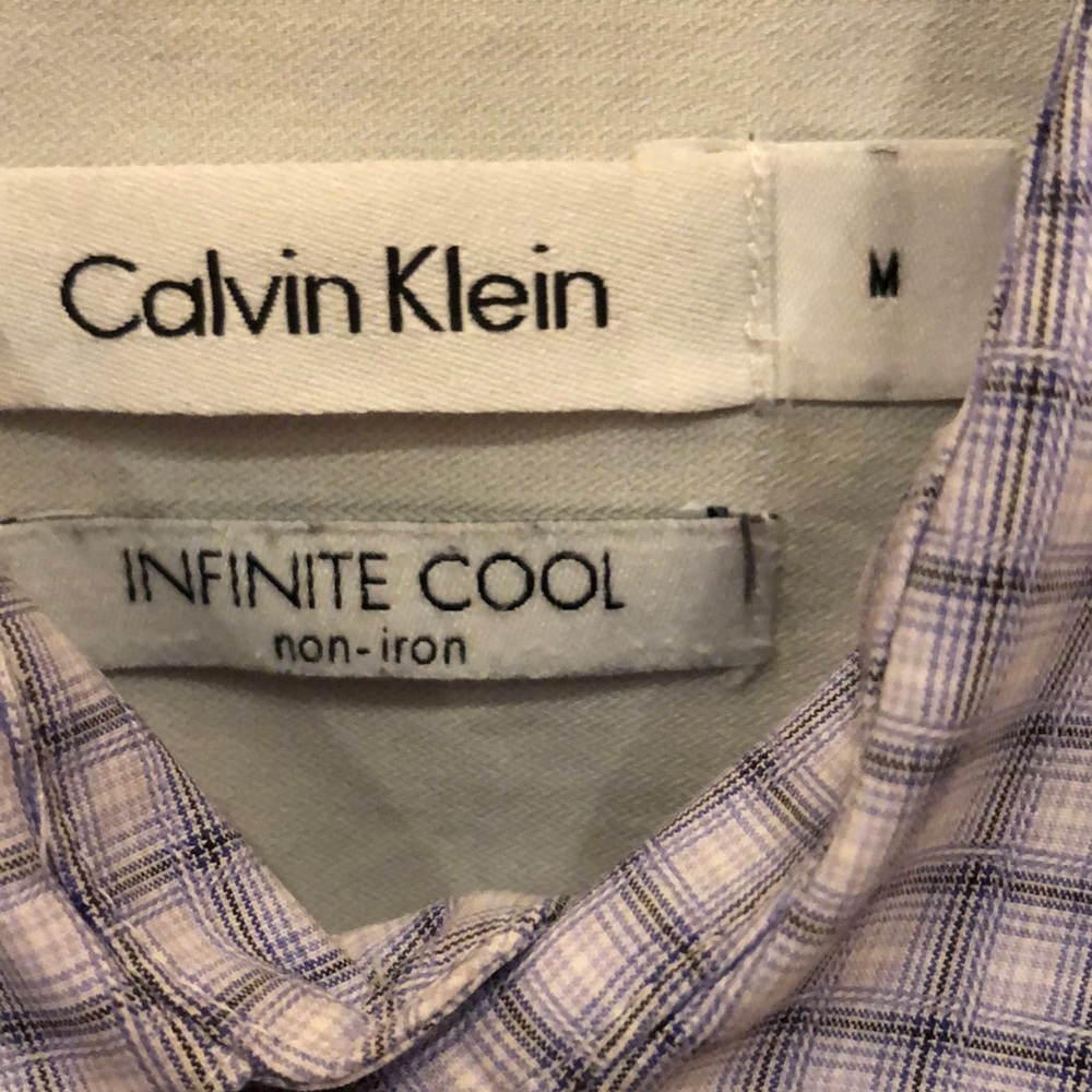 Calvin Klein - Picture 2 of 5